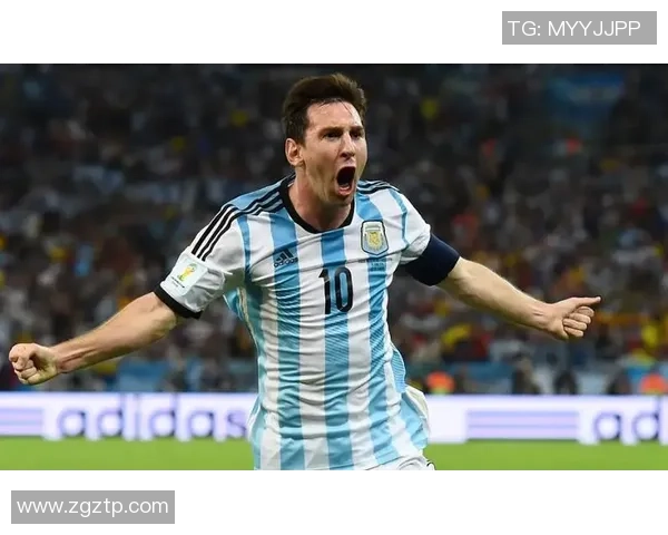 避雷足球明星推荐这些球员在场上表现稳定值得关注